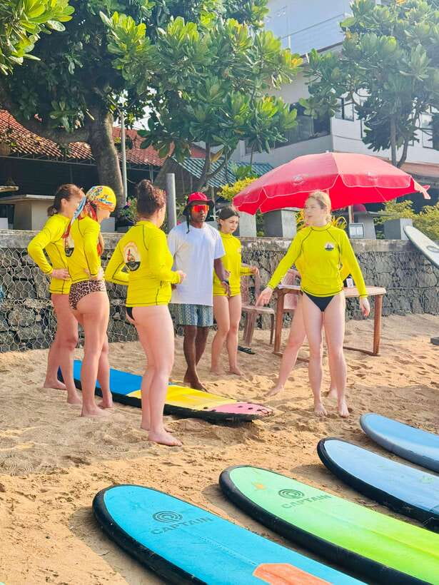 Surf School in Unawatuna, Galle - Key points to know before you paddle out
