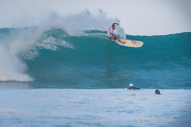 Surf with the Pros - Key points to know before booking