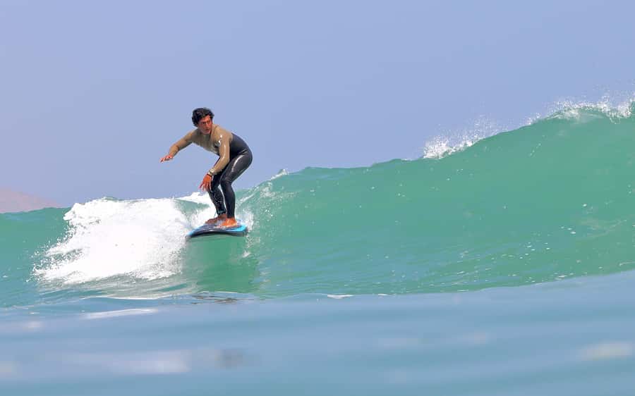 Surfing experience in Lima - Key things to know before you book