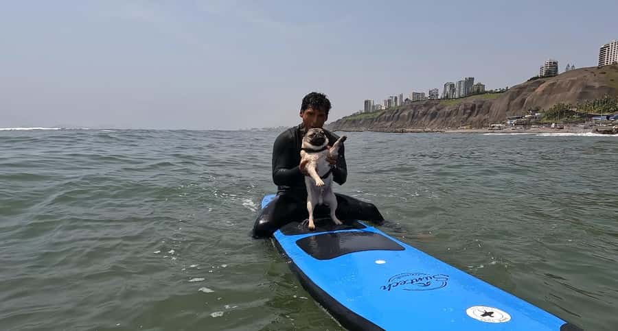 Surfing experience in Lima - Why Lima is a good place to try surfing