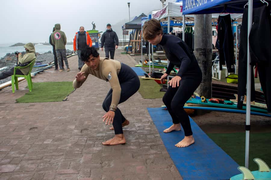 Surfing experience in Lima - The meeting point and the practical side of Miraflores