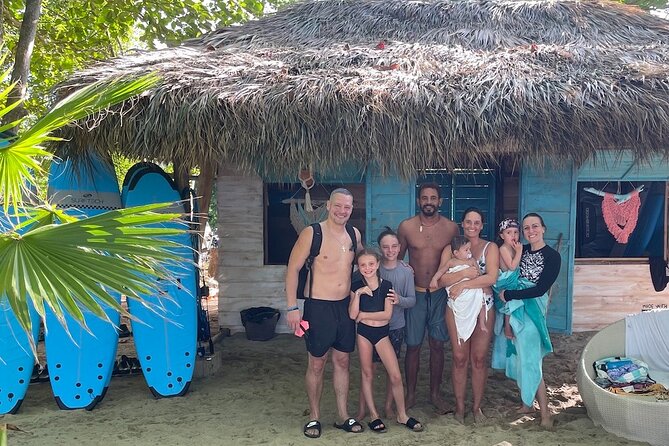 Surfing lesson at beautiful beach Playa Encuentro - Who should book this Playa Encuentro lesson?