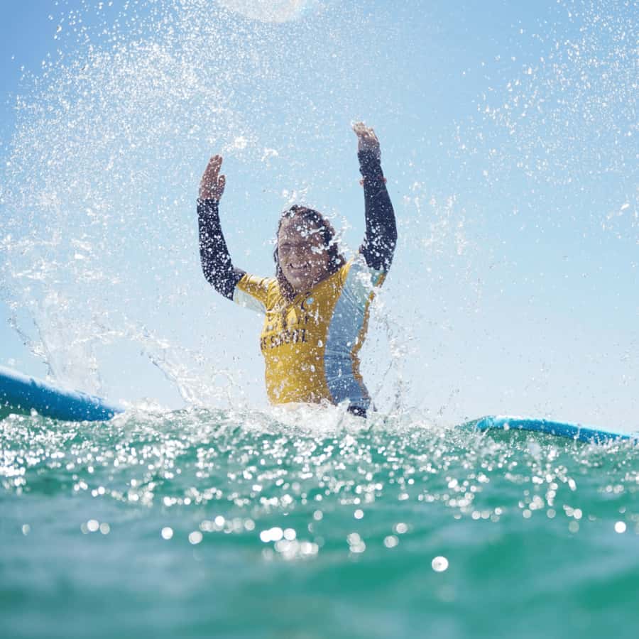 Sydney: Dee Why Beach Group Surfing Lesson - Who should book this Dee Why lesson?
