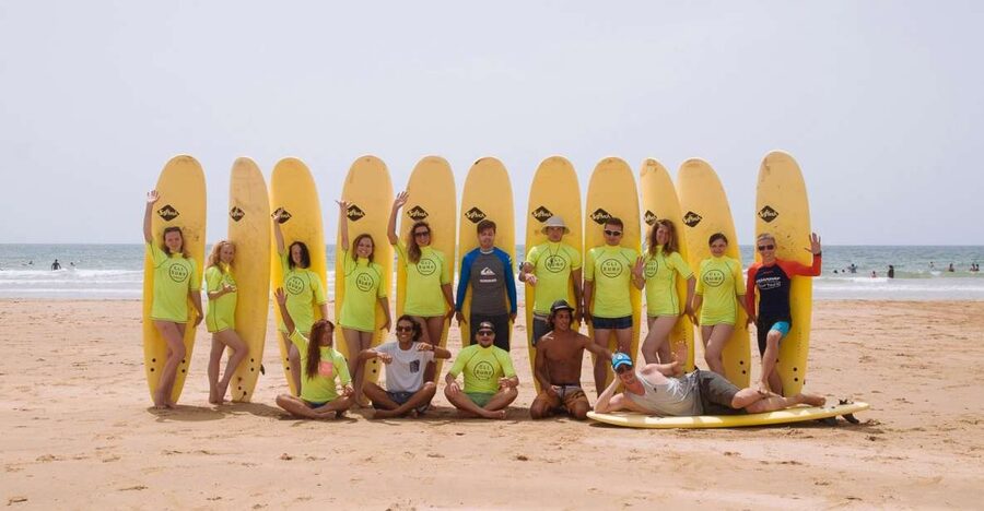 Taghazout: Beginner Surf Course with Free Session & Lunch - Key points before you book