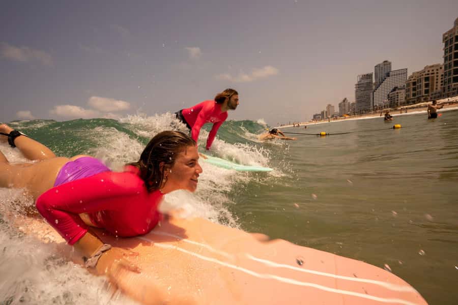 Tel Aviv: Professional Surfing Lessons at Beach Club TLV - Finding Beach Club TLV from the promenade
