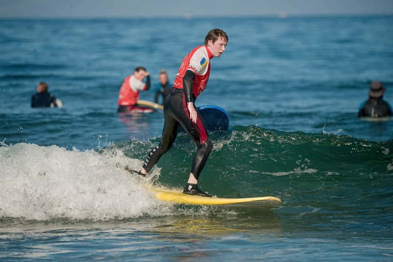 Tenerife : clases de surf para principiantes y intermedios - The instructors and the feel of the class