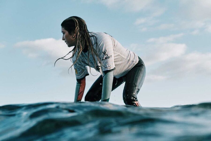 Tenerife: Private Surf Lesson catch your wave - Choosing the right board and getting into the wetsuit