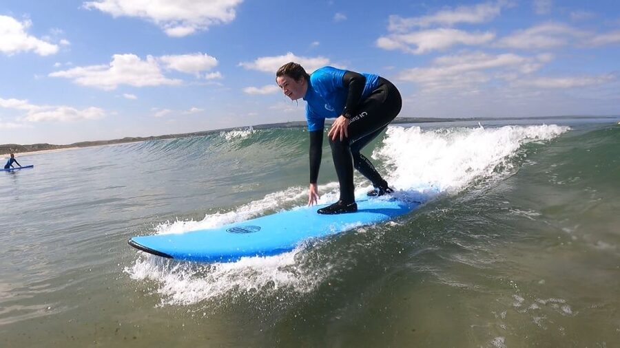 Thurso: Dunnet Beach Beginner Surf Lesson - Walking Over the Dunes and Into the Water