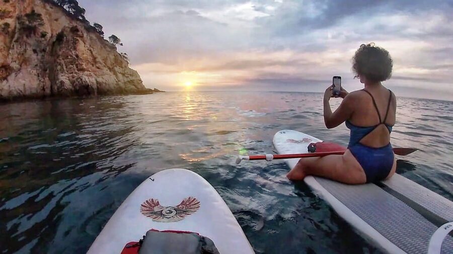 Tossa de Mar: Guided Route in Paddle Surfing&Coves and Caves - Along the cliffs of Tossa de Mar