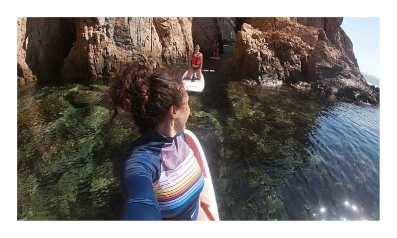 Tossa de Mar: Guided Route in Paddle Surfing&Coves and Caves - Learning the paddleboard basics